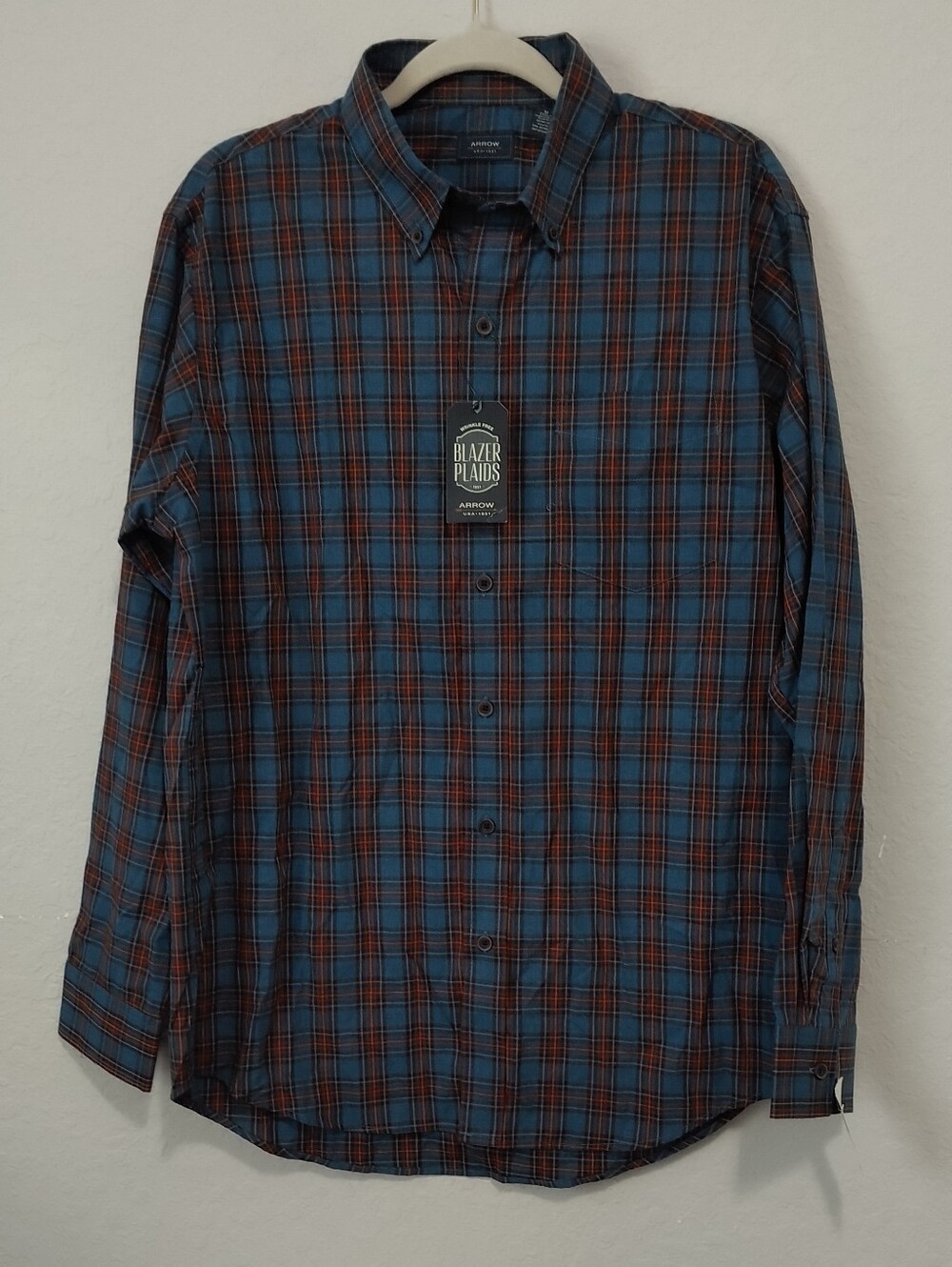 Arrow Men’s Blue and Brown Plaid Button-Down Shirt